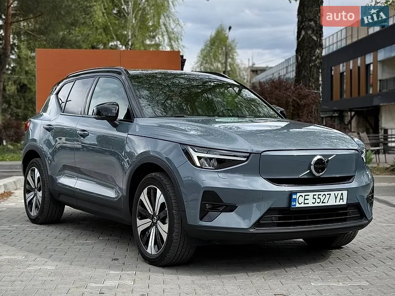 Volvo XC40 2023