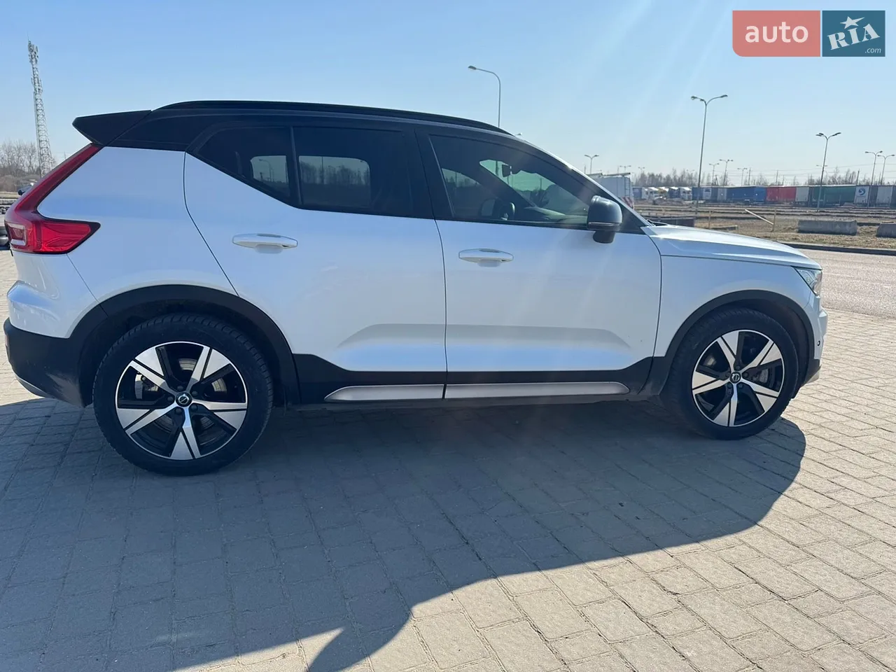 2021 Volvo XC40 - мініатюра 4