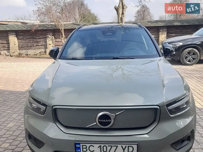 Volvo XC40