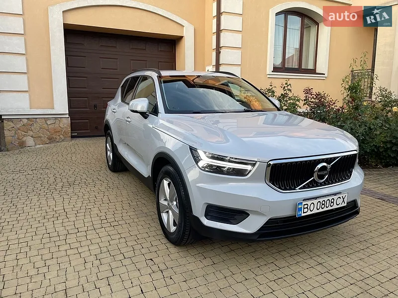 Volvo XC40 2019