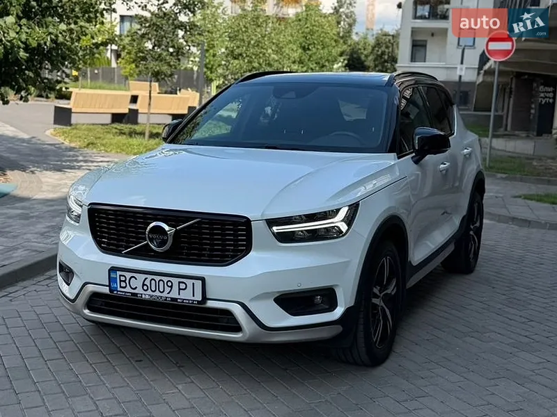 Volvo XC40 2020