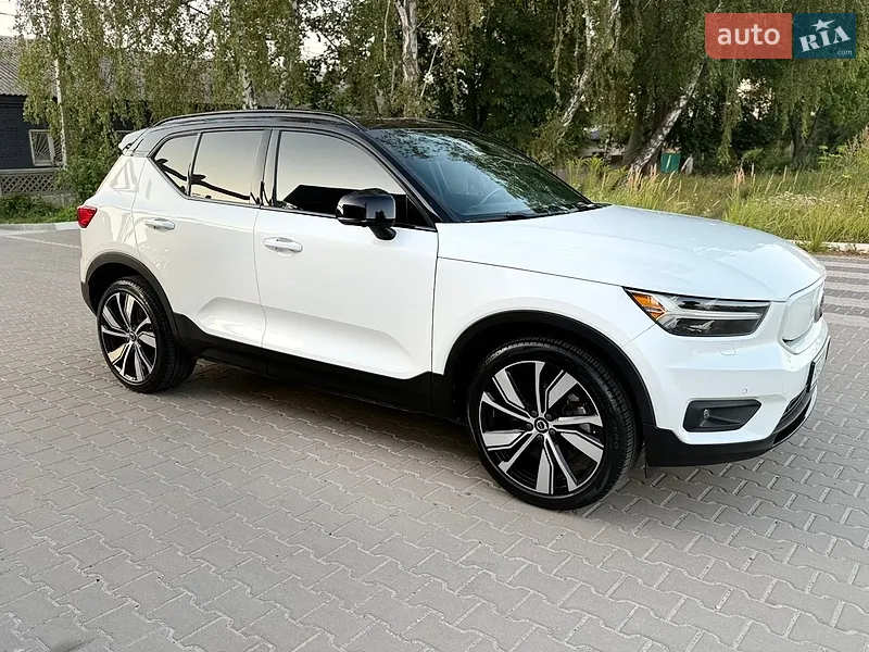 Volvo XC40