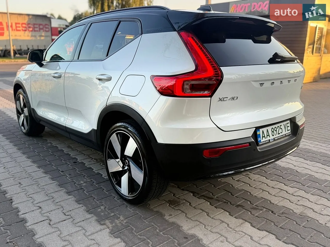 2023 Volvo XC40 - мініатюра 4