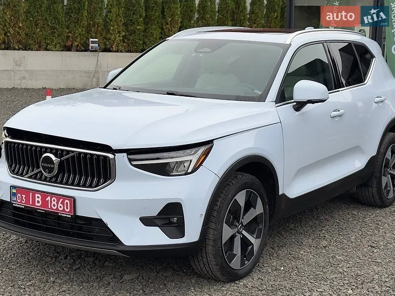 Volvo XC40