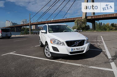 Volvo XC60  2012