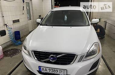 Volvo XC60  2012