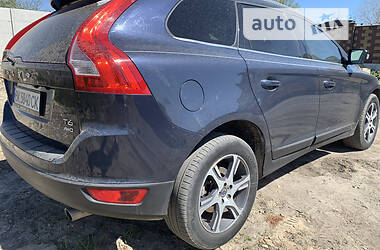 Volvo XC60  2013