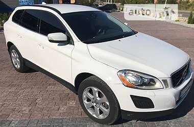 Volvo XC60  2011