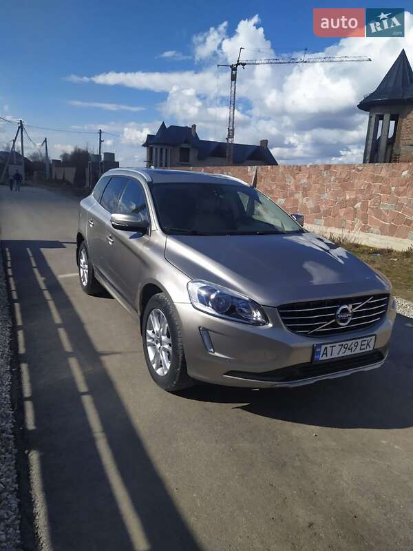 Внедорожник / Кроссовер Volvo XC60