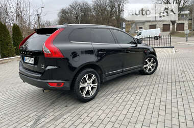 Volvo XC60  2011