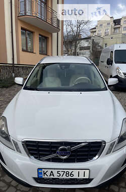 Volvo XC60  2012
