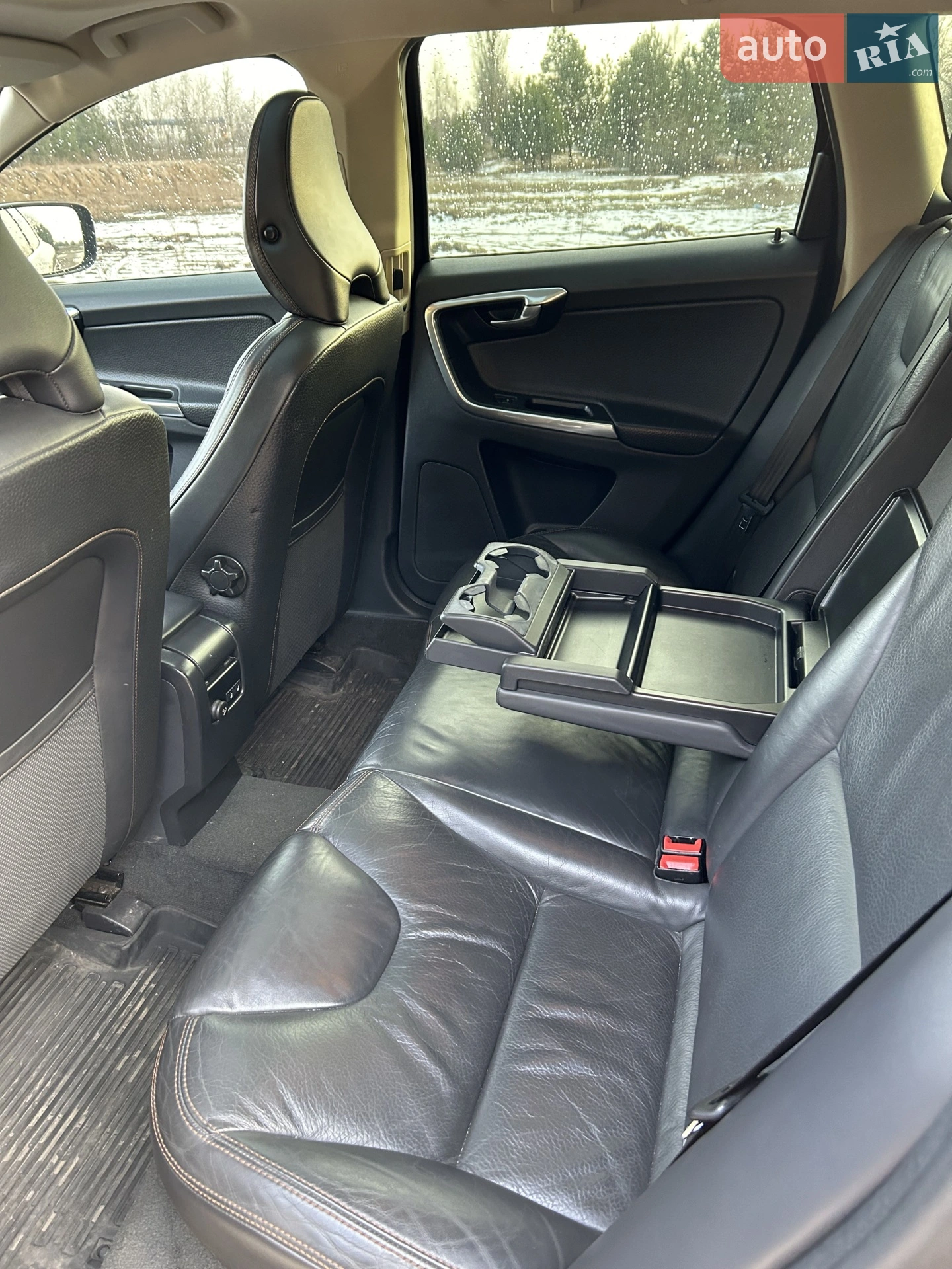 Volvo XC60 2013 VIN YV4902DZ5D2453842 фото оголошення 10 з 24