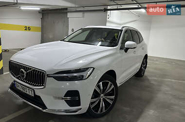 Volvo XC60  2022