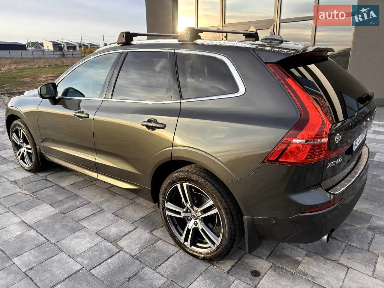 2018 Volvo XC60 - мініатюра 4