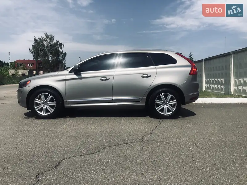 Volvo XC60 2015