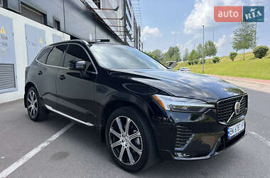 Volvo XC60  2021