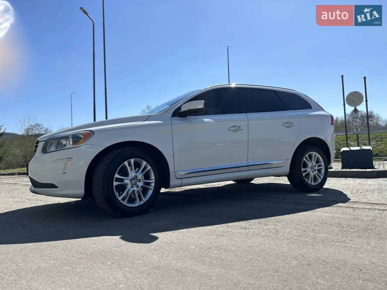 2015 Volvo XC60 - фото 1