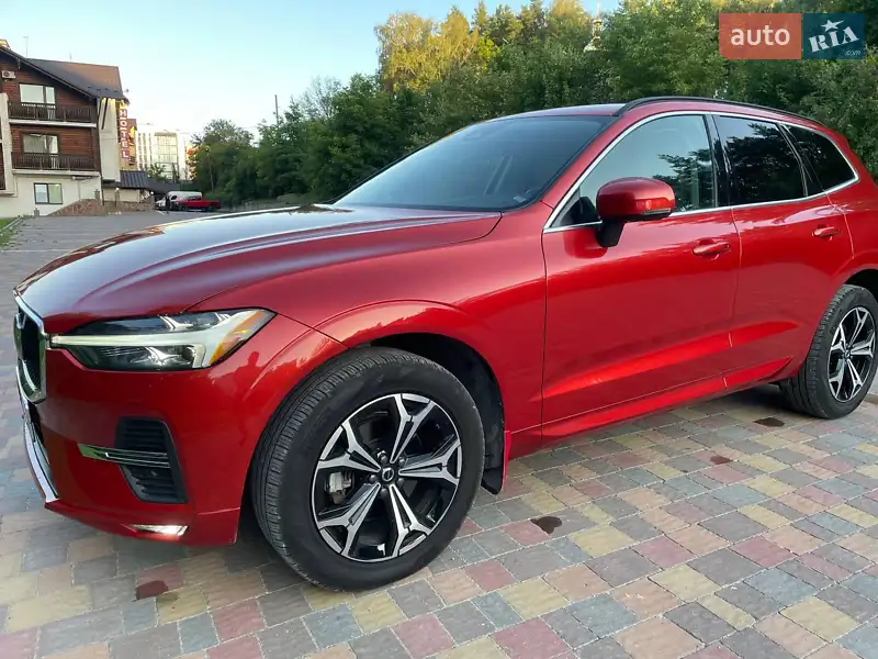 Volvo XC60 2022