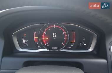 Volvo XC60  2016