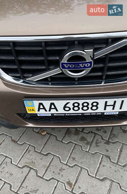 Volvo XC60  2012