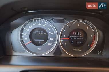 Volvo XC60  2012