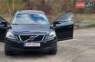 Volvo XC60  2010