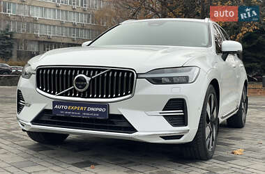 Volvo XC60  2023