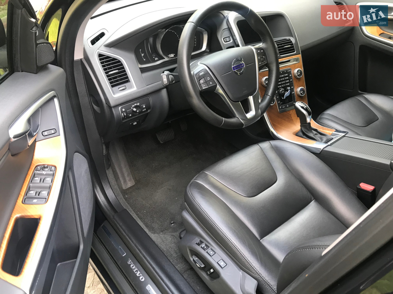 2017 Volvo XC60 - мініатюра 5