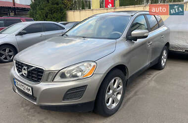 Volvo XC60  2010