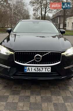 Volvo XC60  2021