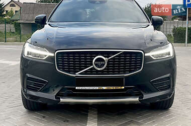 Volvo XC60  2020