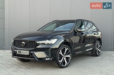 Volvo XC60  2022