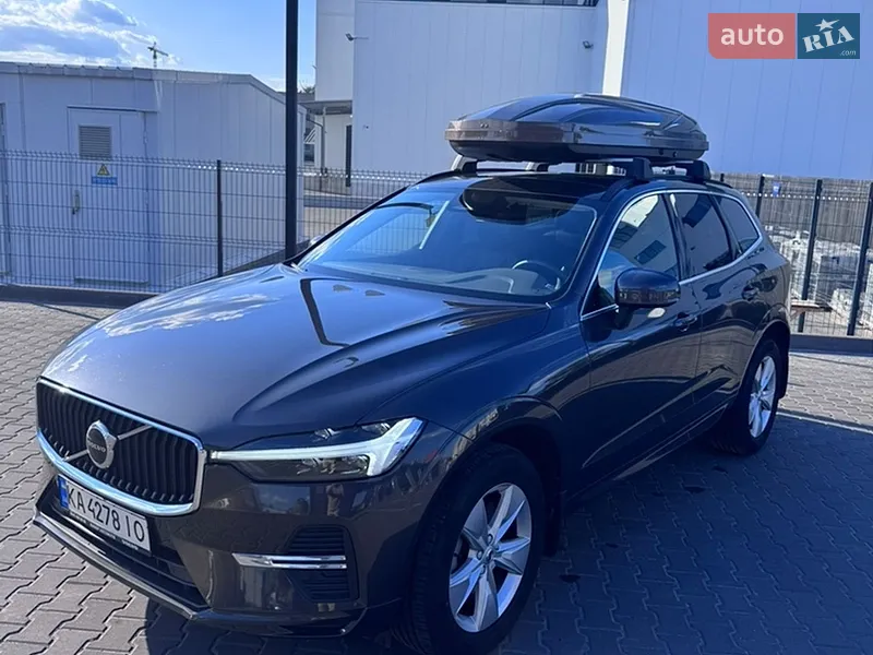 Volvo XC60 2022