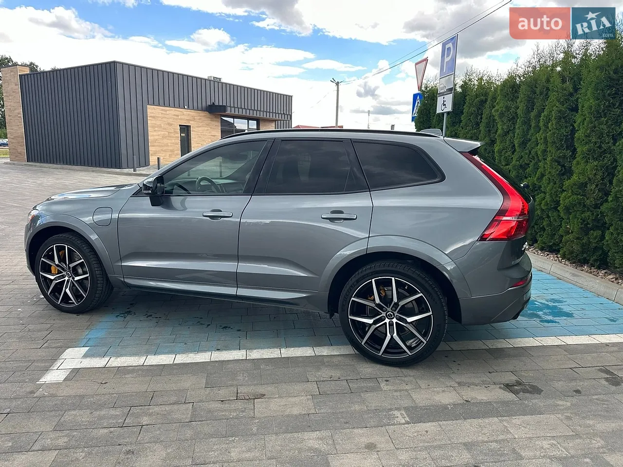 2021 Volvo XC60 - мініатюра 5