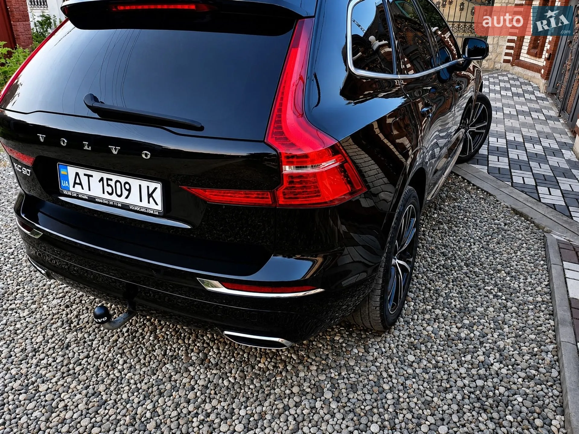 Volvo XC60 2019 VIN YV1UZA8UDL1483330 фото оголошення 9 з 20