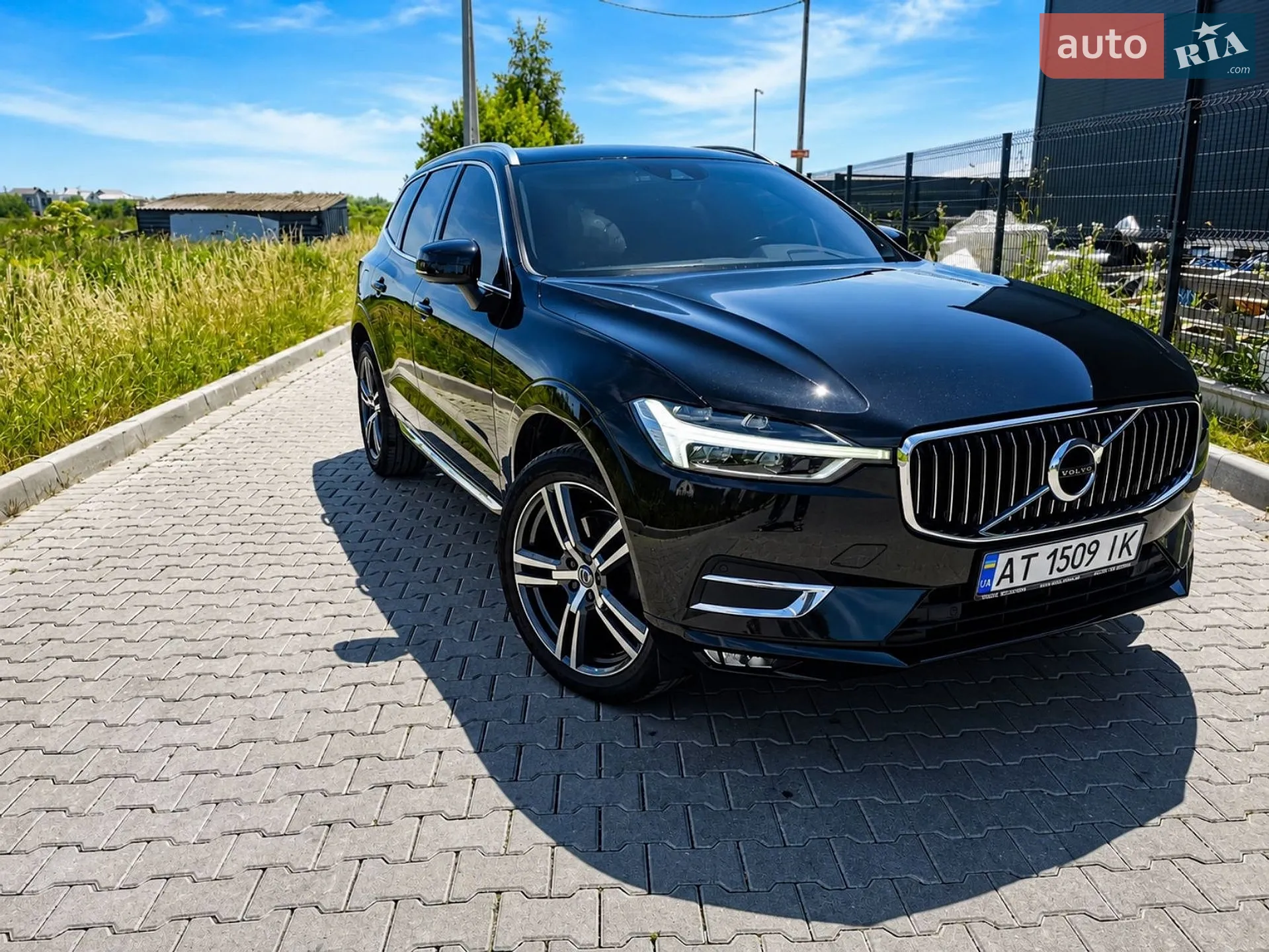 Volvo XC60 2019 VIN YV1UZA8UDL1483330 фото оголошення 11 з 20