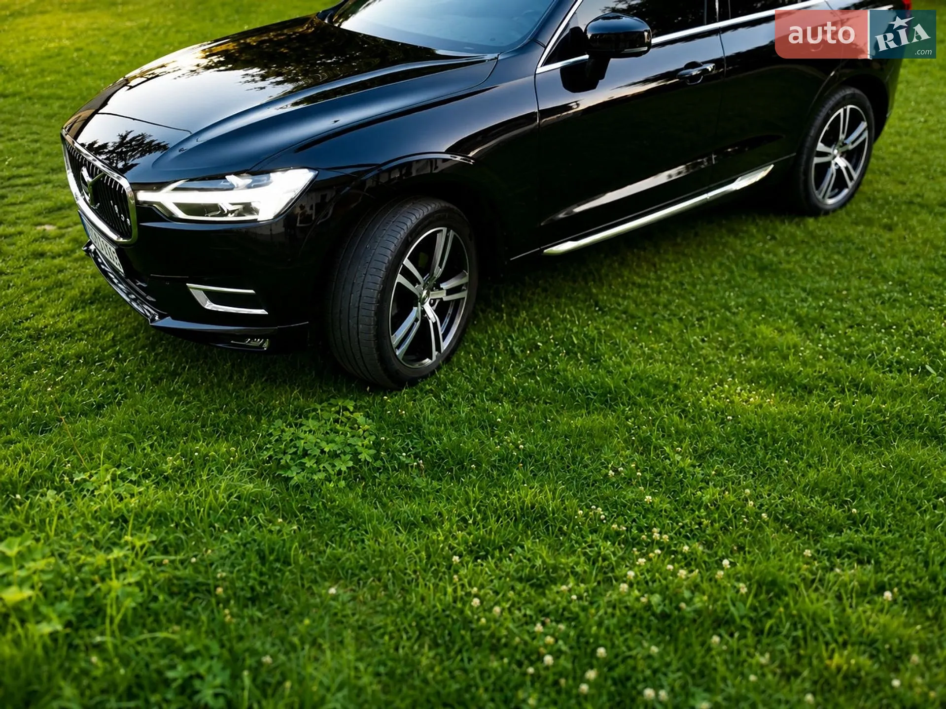 Volvo XC60 2019 VIN YV1UZA8UDL1483330 фото оголошення 18 з 20