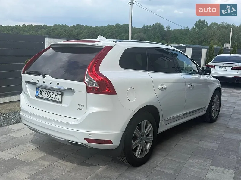 Volvo XC60 2017