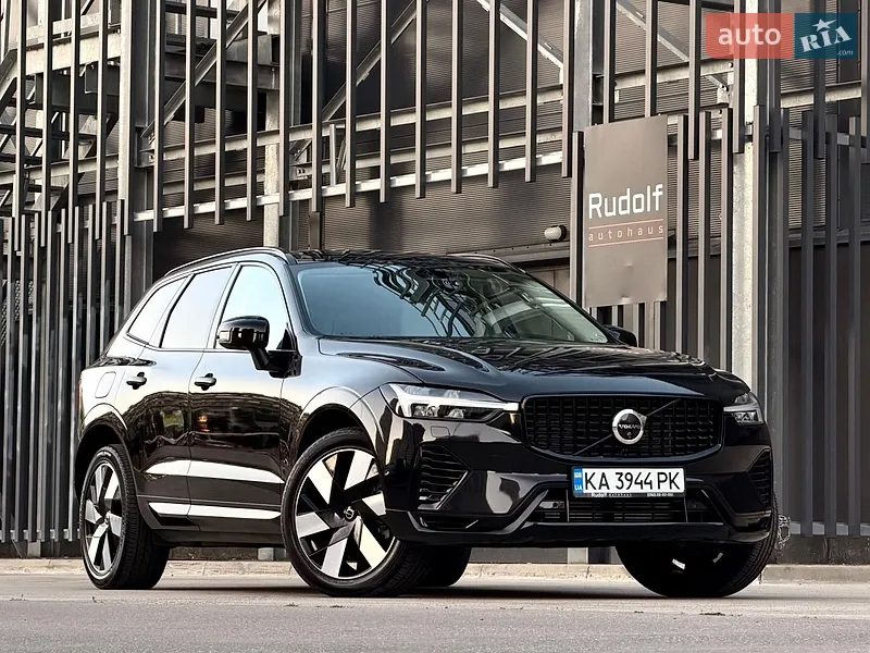 Volvo XC60 2024