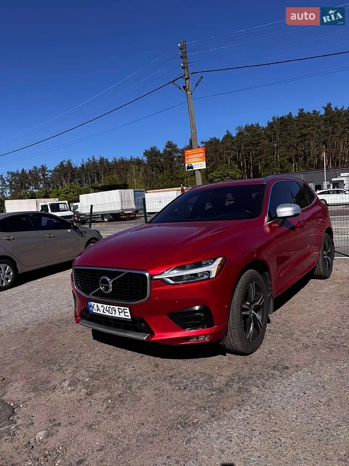 2018 Volvo XC60 - фото 1