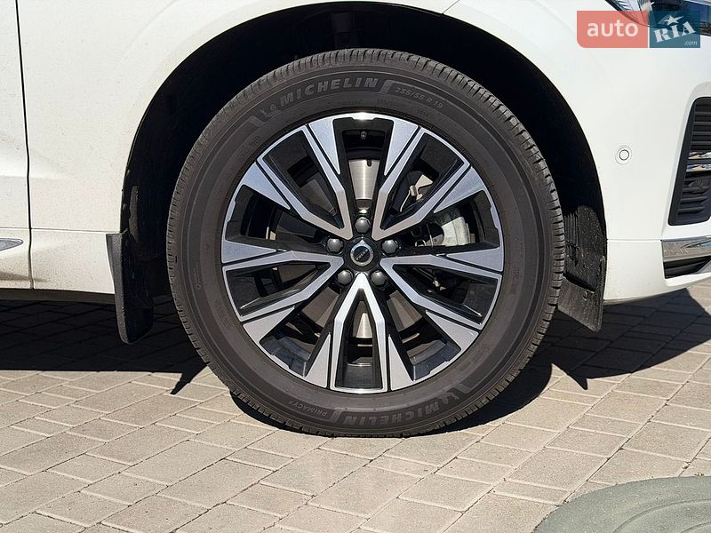 Внедорожник / Кроссовер Volvo XC60 2022 в Житомире