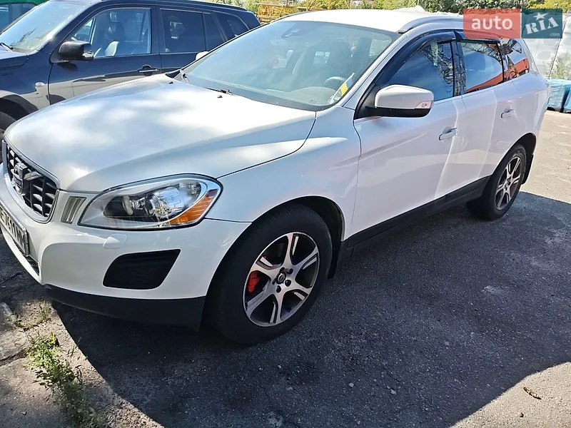 Volvo XC60 2012