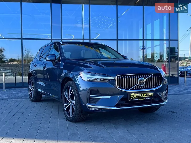 Volvo XC60 2022