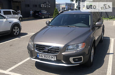 Volvo XC70  2008