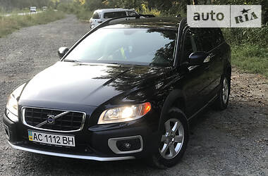 Volvo XC70  2008