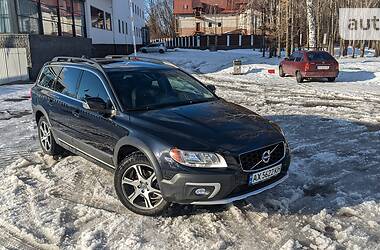 Volvo XC70  2013