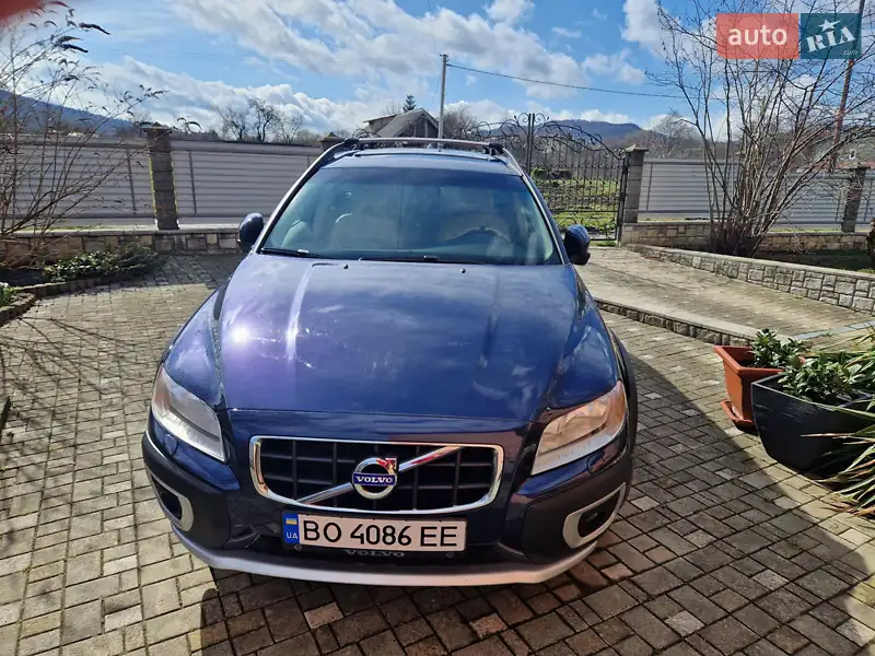 Volvo XC70 2011