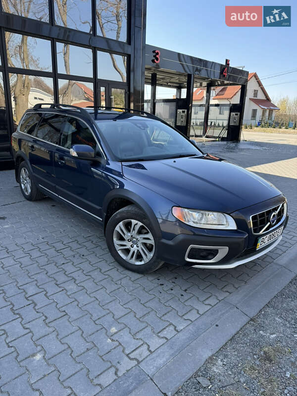 Volvo XC70