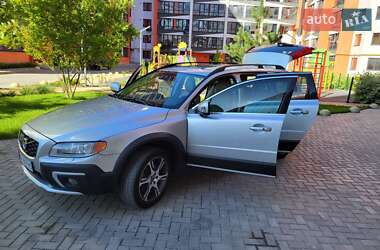 Volvo XC70  2014