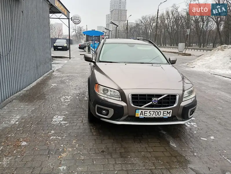 Volvo XC70